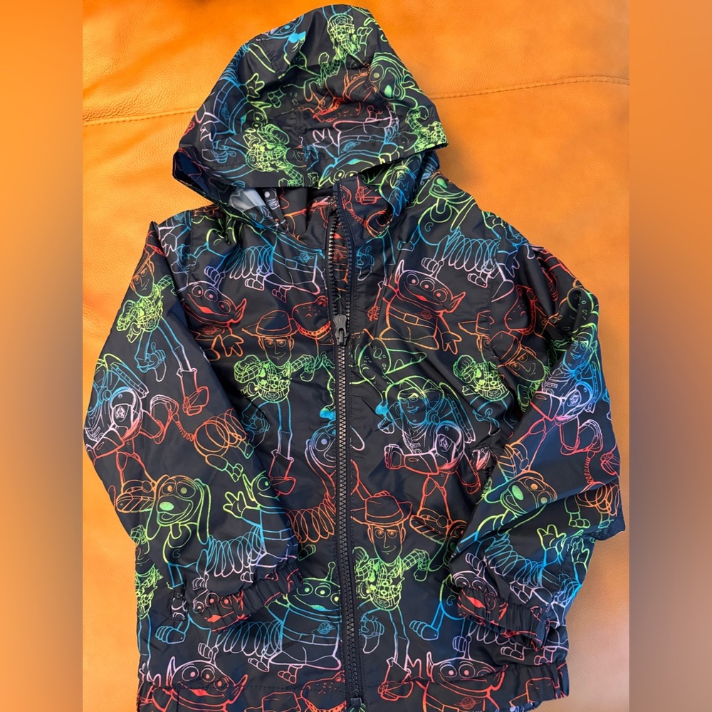 Gap Pixar Collab windbreaker size 4